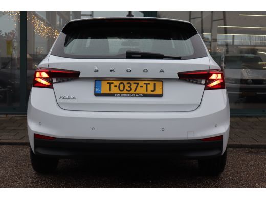 Skoda Fabia 1.0 TSI Ambition 95PK | Airco | Apple Carplay/Android Auto|telefoonintegratie premium | Buitenspi... ActivLease financial lease