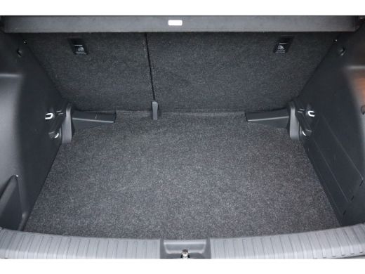 Skoda Fabia 1.0 TSI Ambition 95PK | Airco | Apple Carplay/Android Auto|telefoonintegratie premium | Buitenspi... ActivLease financial lease