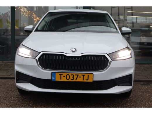 Skoda Fabia 1.0 TSI Ambition 95PK | Airco | Apple Carplay/Android Auto|telefoonintegratie premium | Buitenspi... ActivLease financial lease