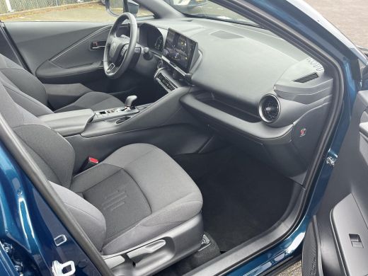 Toyota C-HR 2.0 Plug-in Hybrid 220 First Edition | Navigatie | Apple CarPlay/Android auto | 360 graden camera... ActivLease financial lease