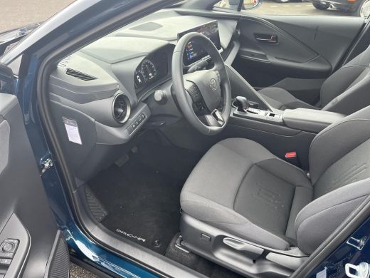 Toyota C-HR 2.0 Plug-in Hybrid 220 First Edition | Navigatie | Apple CarPlay/Android auto | 360 graden camera... ActivLease financial lease