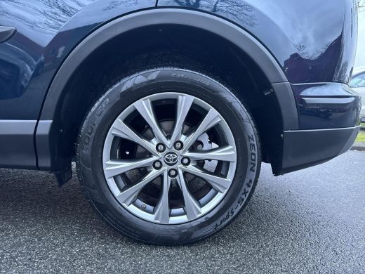 Toyota RAV4 2.5 Hybrid AWD Executive | 06-10141018 Voor meer informatie ActivLease financial lease