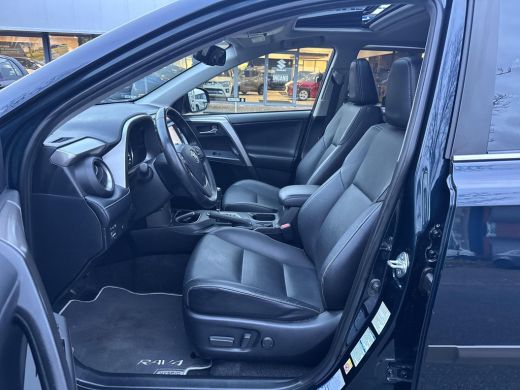 Toyota RAV4 2.5 Hybrid AWD Executive | 06-10141018 Voor meer informatie ActivLease financial lease