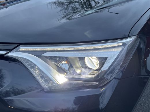 Toyota RAV4 2.5 Hybrid AWD Executive | 06-10141018 Voor meer informatie ActivLease financial lease