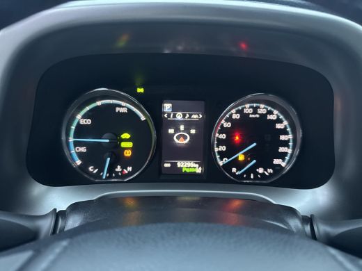 Toyota RAV4 2.5 Hybrid AWD Executive | 06-10141018 Voor meer informatie ActivLease financial lease