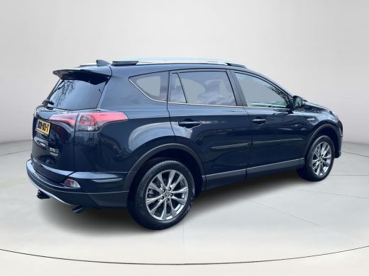 Toyota RAV4 2.5 Hybrid AWD Executive | 06-10141018 Voor meer informatie ActivLease financial lease