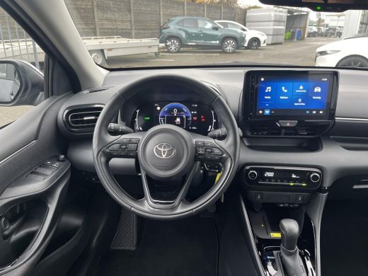 Toyota Yaris 1.5 Hybrid 115 Dynamic | Apple CarPlay/Android auto | Achteruitrijcamera | Stoelverwarming ActivLease financial lease