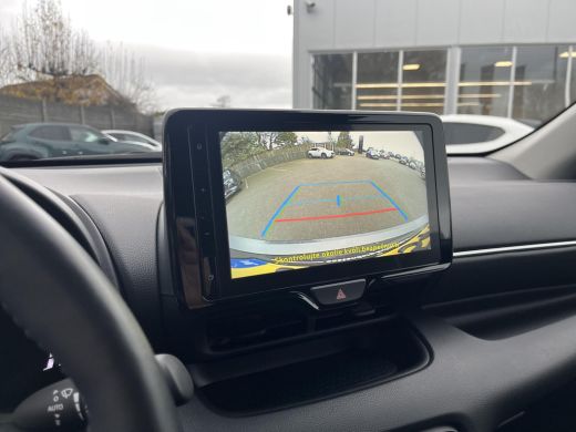 Toyota Yaris 1.5 Hybrid 115 Dynamic | Apple CarPlay/Android auto | Achteruitrijcamera | Stoelverwarming ActivLease financial lease