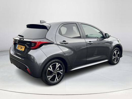 Toyota Yaris 1.5 Hybrid 115 Dynamic | Apple CarPlay/Android auto | Achteruitrijcamera | Stoelverwarming ActivLease financial lease
