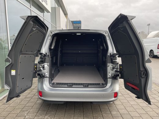 Volkswagen ID. Buzz Cargo Cargo Anniversary Edition 340PK | 4MOTION | 360 graden camera | 3 Zits | Achterdeuren | Trekhaak ActivLease financial lease