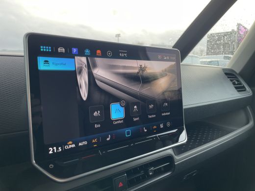 Volkswagen ID. Buzz Cargo Cargo Anniversary Edition 340PK | 4MOTION | 360 graden camera | 3 Zits | Achterdeuren | Trekhaak ActivLease financial lease