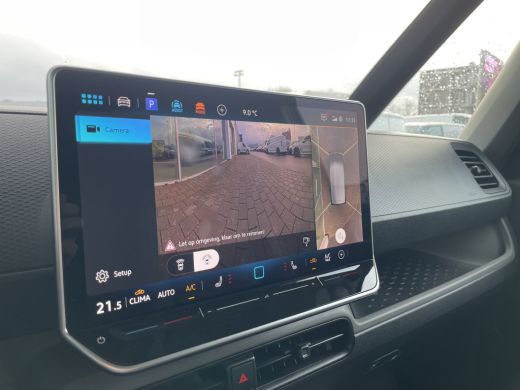 Volkswagen ID. Buzz Cargo Cargo Anniversary Edition 340PK | 4MOTION | 360 graden camera | 3 Zits | Achterdeuren | Trekhaak ActivLease financial lease