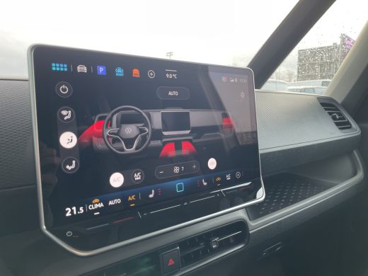 Volkswagen ID. Buzz Cargo Cargo Anniversary Edition 340PK | 4MOTION | 360 graden camera | 3 Zits | Achterdeuren | Trekhaak ActivLease financial lease