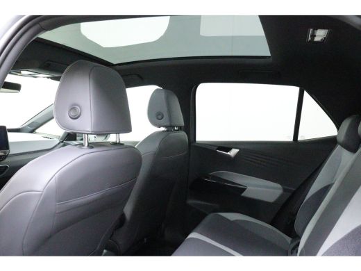 Volkswagen ID.3 Business 58 kWh 204 pk | Panoramadak | Achteruitrijcamera | Stoel/stuur verwarming | ActivLease financial lease