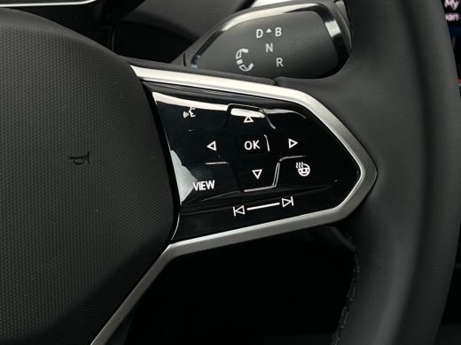 Volkswagen ID.4 Pro Limited Edition | 'App-Connect' draadloze smartphone integratie | Achterbank in ongelijke del... ActivLease financial lease