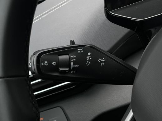 Volkswagen ID.4 Pro Limited Edition | 'App-Connect' draadloze smartphone integratie | Achterbank in ongelijke del... ActivLease financial lease