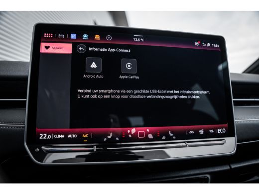 Volkswagen ID.7 Pro Limited Edition | Achterbank in ongelijke delen neerklapbaar incl. middenarmsteun en doorlaad... ActivLease financial lease