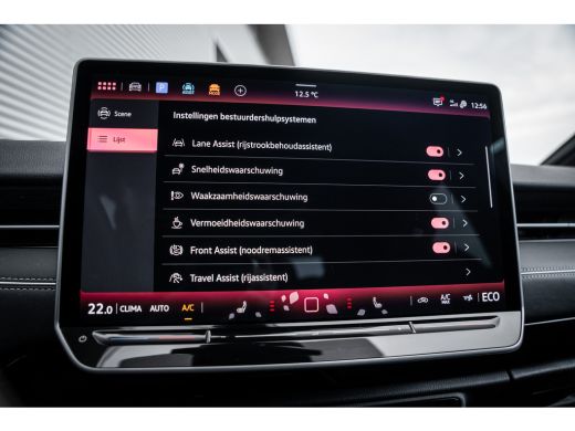 Volkswagen ID.7 Pro Limited Edition | Achterbank in ongelijke delen neerklapbaar incl. middenarmsteun en doorlaad... ActivLease financial lease