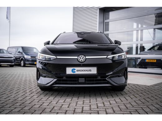Volkswagen ID.7 Pro Limited Edition | Achterbank in ongelijke delen neerklapbaar incl. middenarmsteun en doorlaad... ActivLease financial lease