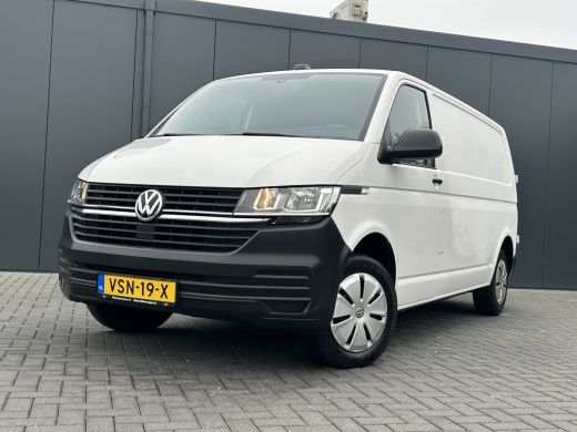 Volkswagen Transporter 2.0 TDI 111 PK / 1e EIG. / 48.372 KM !! / AIRCO / CRUISE / APPLE CARPLAY / 3-ZITS / PDC ActivLease financial lease