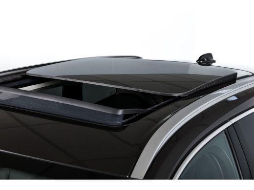 Volvo  XC60 2.0 Recharge T6 AWD Plus Bright | S/K-Panodak | Dig. Cockpit | Adapt. Cruise | Memory Stoelen | E... ActivLease financial lease