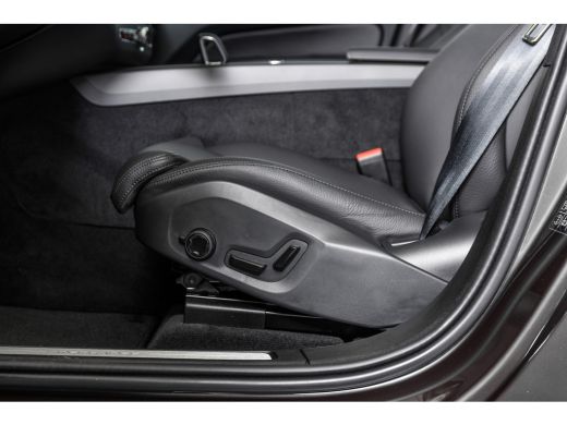 Volvo  XC60 2.0 Recharge T6 AWD Plus Bright | S/K-Panodak | Dig. Cockpit | Adapt. Cruise | Memory Stoelen | E... ActivLease financial lease