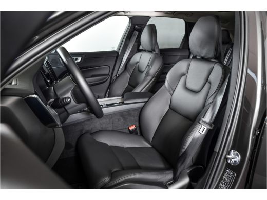 Volvo  XC60 2.0 Recharge T6 AWD Plus Bright | S/K-Panodak | Dig. Cockpit | Adapt. Cruise | Memory Stoelen | E... ActivLease financial lease