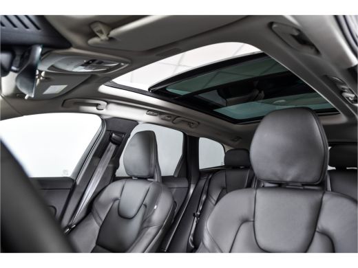 Volvo  XC60 2.0 Recharge T6 AWD Plus Bright | S/K-Panodak | Dig. Cockpit | Adapt. Cruise | Memory Stoelen | E... ActivLease financial lease