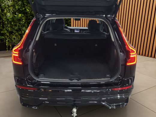 Volvo  XC60 2.0 T6 Plug-in hybrid AWD Ultra Dark 360 cam Trekhaak Head-up harman&kardon ActivLease financial lease