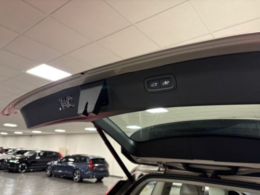 Volvo  XC90 T8 AWD Recharge Ultra Bright | Bowers & Wilkins | Stoelventilatie | 360&deg; Camera | 455pk | Head-Up... ActivLease financial lease