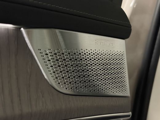 Volvo  XC90 T8 AWD Recharge Ultra Bright | Bowers & Wilkins | Stoelventilatie | 360&deg; Camera | 455pk | Head-Up... ActivLease financial lease