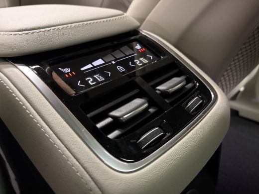 Volvo  XC90 T8 AWD Recharge Ultra Bright | Bowers & Wilkins | Stoelventilatie | 360&deg; Camera | 455pk | Head-Up... ActivLease financial lease