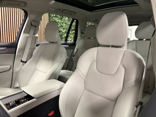 Volvo  XC90 T8 AWD Recharge Ultra Bright | Bowers & Wilkins | Stoelventilatie | 360&deg; Camera | 455pk | Head-Up... ActivLease financial lease