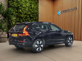 Volvo  XC60 2.0 T6 Plug-in hybrid AWD Ultra Dark 360 cam Trekhaak Head-up harman&kardon