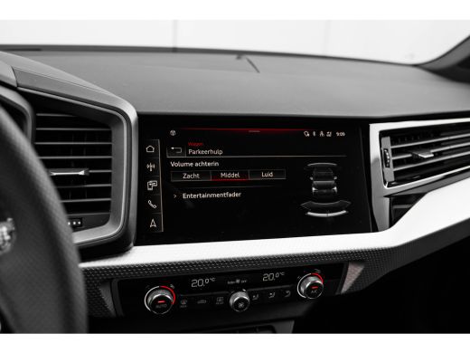 Audi A1 Sportback Sportback S edition | Airconditioning 2-zone | Audi smartphone interface | Audi virtual cockpit ActivLease financial lease