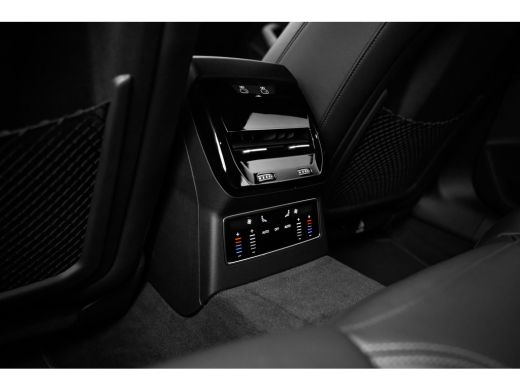 Audi A6 Avant S edition | Adaptive cruise control | Airconditioning 4-zones | Audi sound system ActivLease financial lease