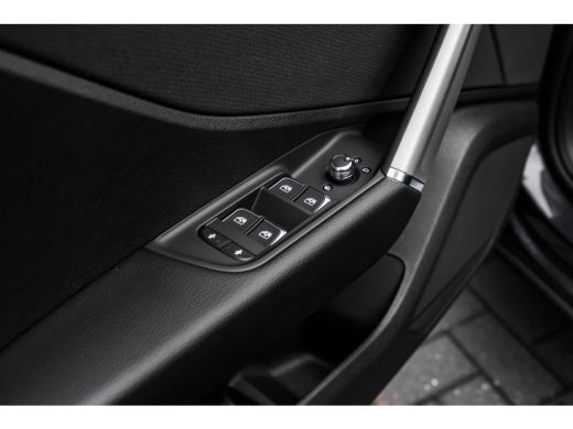 Audi Q2 Advanced edition | Audi smartphone interface | Audi virtual cockpit | Cruise control (incl. speed... ActivLease financial lease