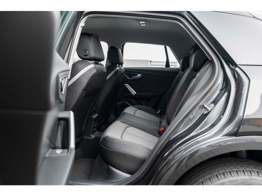 Audi Q2 Advanced edition | Audi smartphone interface | Audi virtual cockpit | Cruise control (incl. speed... ActivLease financial lease
