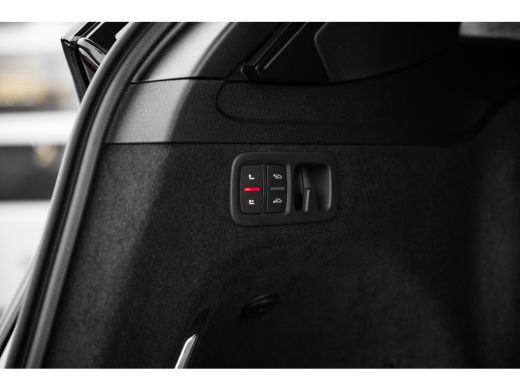 Audi Q7 Pro Line S | Achterbank plus | LED-koplampen | Optiekpakket zwart plus ActivLease financial lease