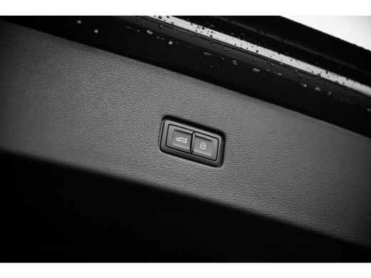 Audi Q8 Pro Line S | Adaptive air suspension sport | Adaptive cruise control | Bang & Olufsen Premium 3D ActivLease financial lease