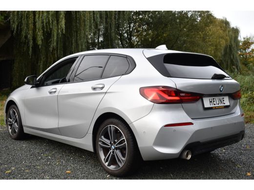 BMW 1 Serie 118IA 140PK AUT. BUSINESS SPORT-LINE NAVI/LED/CAMERA/CARPLAY ActivLease financial lease