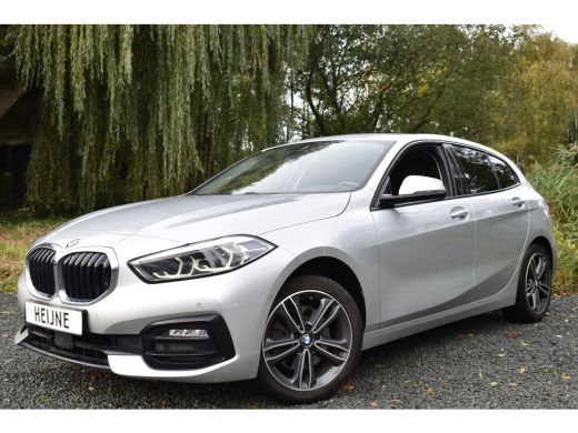 BMW 1 Serie 118IA 140PK AUT. BUSINESS SPORT-LINE NAVI/LED/CAMERA/CARPLAY ActivLease financial lease