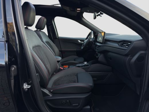 Ford Kuga 2.5 PHEV ST-Line X | Trekhaak | Pano | Winter Pack | AGR | Adap. Cruise ActivLease financial lease