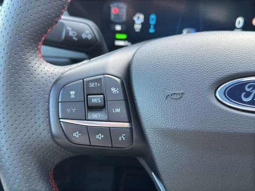 Ford Kuga 2.5 PHEV ST-Line X | Trekhaak | Pano | Winter Pack | AGR | Adap. Cruise ActivLease financial lease