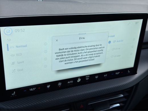 Ford Kuga 2.5 PHEV ST-Line X | Trekhaak | Pano | Winter Pack | AGR | Adap. Cruise ActivLease financial lease