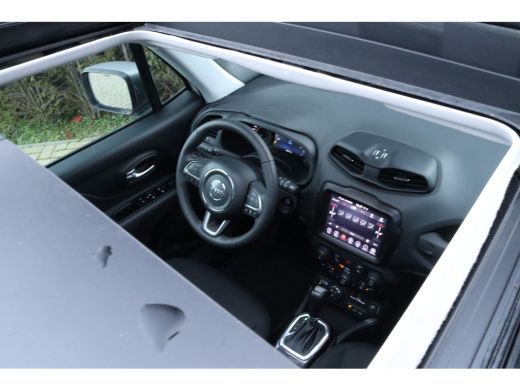 Jeep Renegade Central Park Plug-In-Hybrid 4xe | Adapt. Cruise | Schuif/kantel dak | Camera | Keyless | Carplay ... ActivLease financial lease