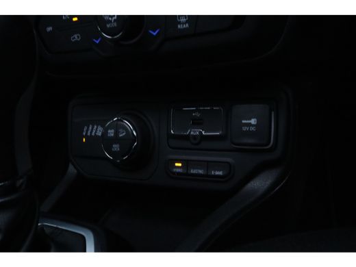 Jeep Renegade Central Park Plug-In-Hybrid 4xe | Adapt. Cruise | Schuif/kantel dak | Camera | Keyless | Carplay ... ActivLease financial lease