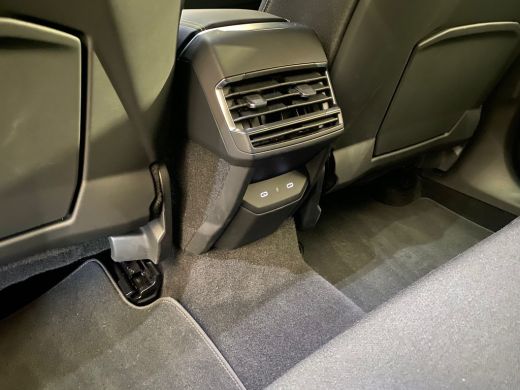 Lynk & Co 01 1.5 Core | Achteruitrijcamera | Apple Carplay/Android Auto|telefoonintegratie premium | Bestuurde... ActivLease financial lease