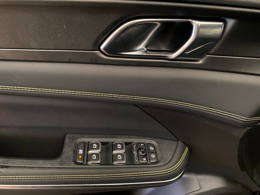 Lynk & Co 01 1.5 Core | Achteruitrijcamera | Apple Carplay/Android Auto|telefoonintegratie premium | Bestuurde... ActivLease financial lease