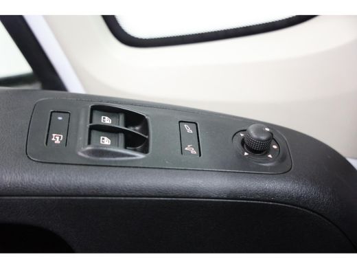 Opel Movano 2.2D 140 L2H2 2500KG TREKVERMOGEN ActivLease financial lease